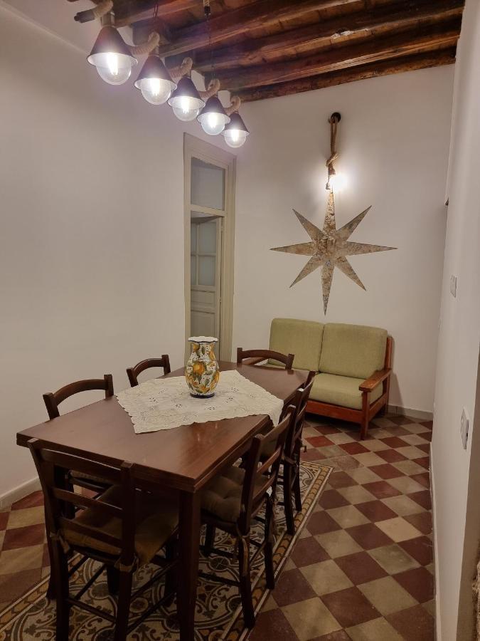 Domus Sant'Anna Apartment Palermo Bagian luar foto